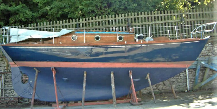 Timber-yacht-surveys